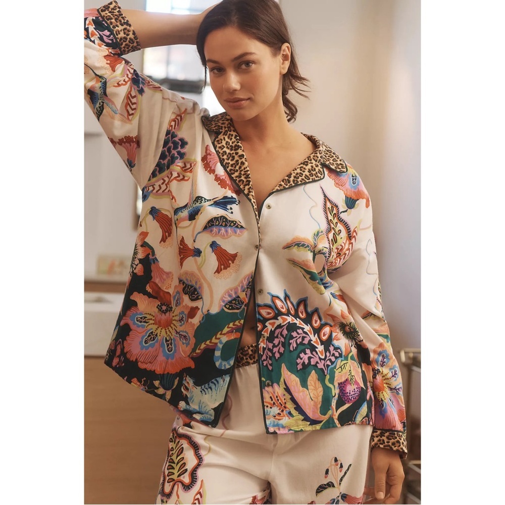 ANTHROPOLOGIE Sarah Gordon Floral Flannel Pajama Top Button Front Sleepwear NWT - Picture 4 of 8